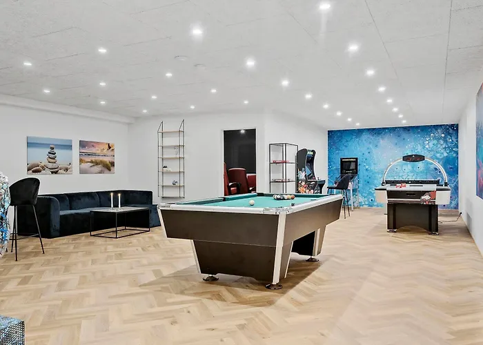 Exclusive Pool And Activity House For 30 People -1002 * רינגקובינג